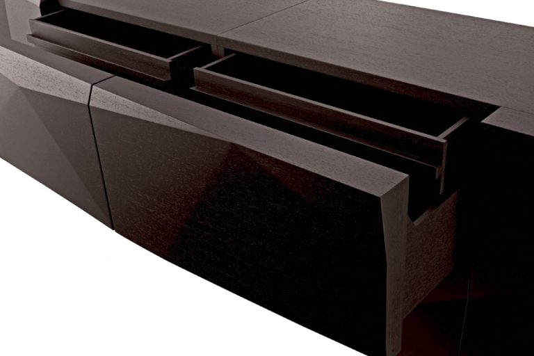 Crash Sideboard Arravanti